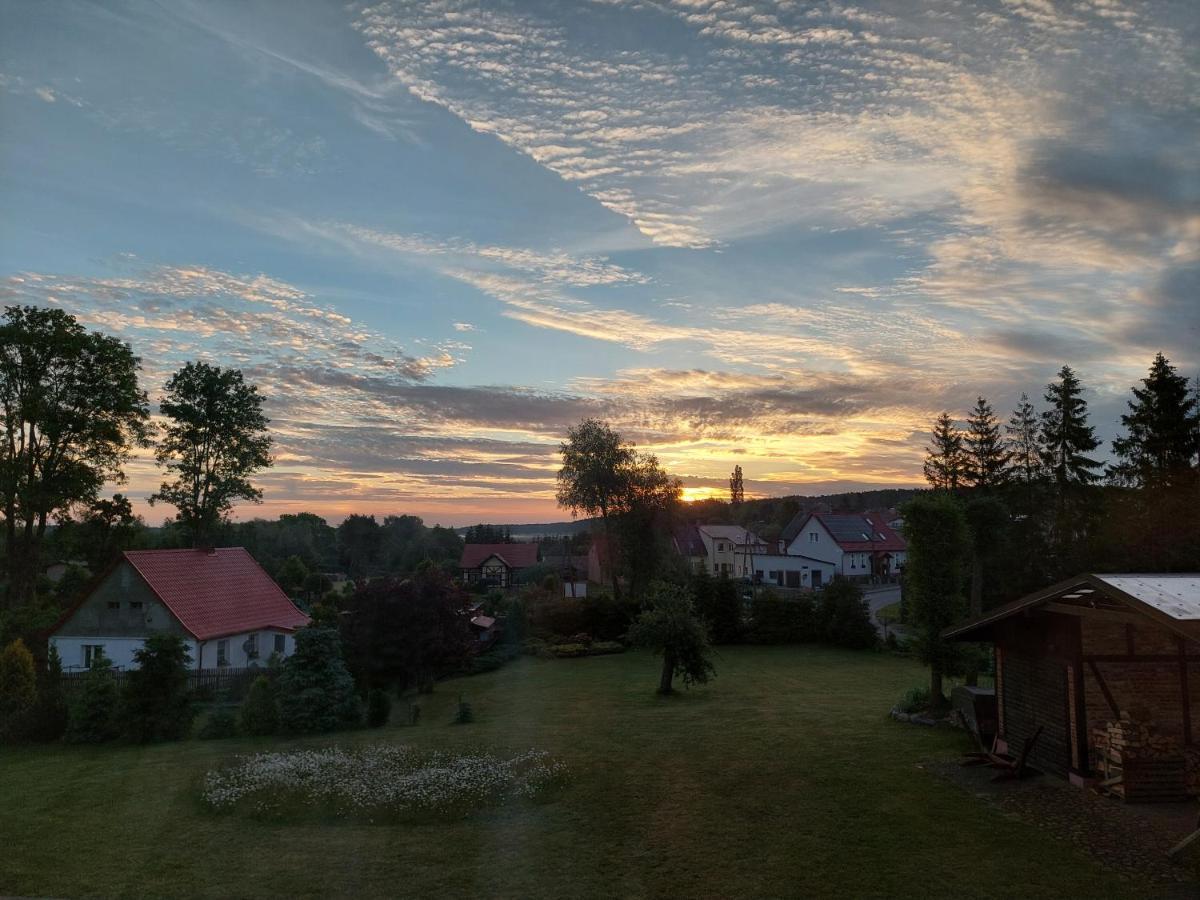 Dom Gościnny Przy Jeziorze Gardna Wielka Zewnętrze zdjęcie